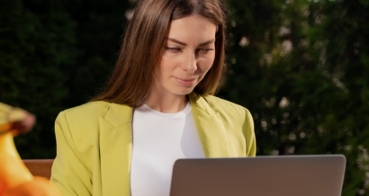 Fotografia portretowa Kamili Hryckiewicz, dietetyka klinicznego.