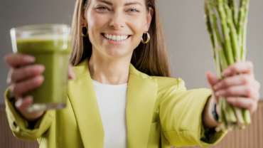 Dietetyk Kliniczny Kamila Hryckiewicz patrząca w obiektyw.